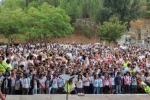 Torres Novas | 2600 pessoas caminharam e cantaram unidas pela paz (c/videos e fotos)