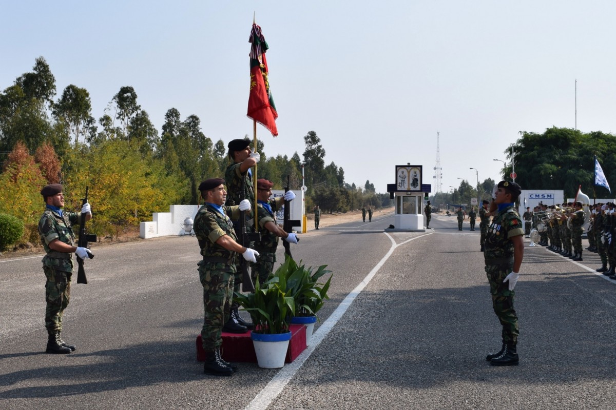 Constancia Militar Do Exercito Internado Em Unidade De Cuidados